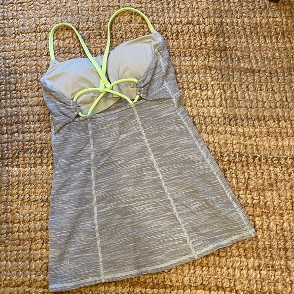 Lululemon dancing warrior tank gray / mint - Picture 3 of 10
